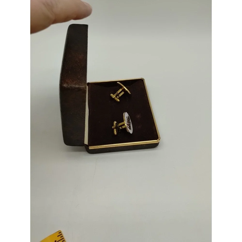 Avon Vintage Antique Car Station Wagon Cuff Links Gold Tone Original Box